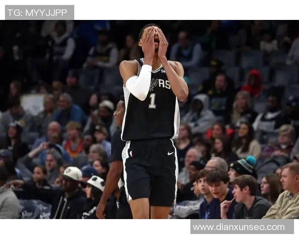 文班亚马新赛季表现惊艳场均20分10篮板3盖帽引领新秀竞争